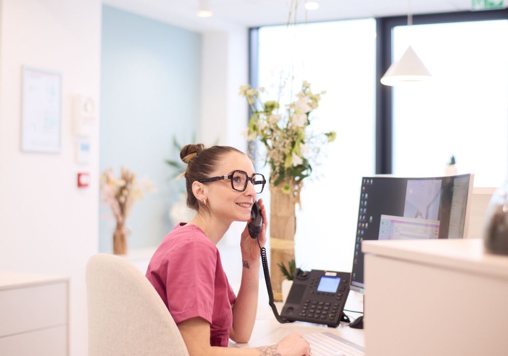 Dr Alexandru BARNA - Dentiste Granville - Nous contacter